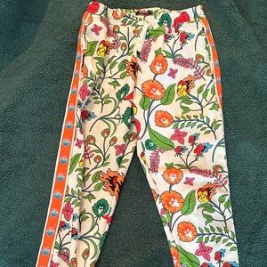 Pink Dolphin Floral Sweatpants
#pinkdolphin #sweatpants #floral